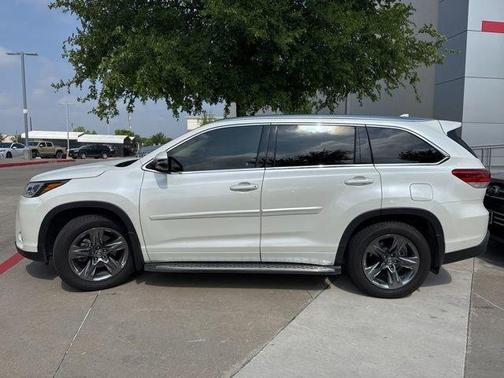 2019 Toyota Highlander Limited Platinum