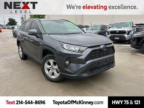 2020 Toyota RAV4 XLE