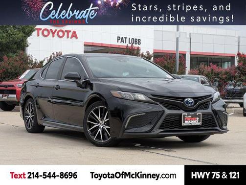 2023 Toyota Camry Hybrid SE