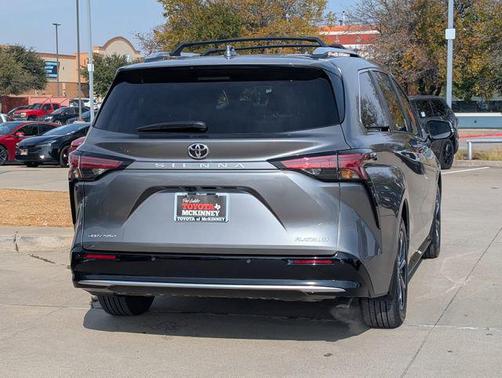 2026 Toyota Sienna Platinum