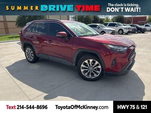 2022 Toyota RAV4 XLE Premium