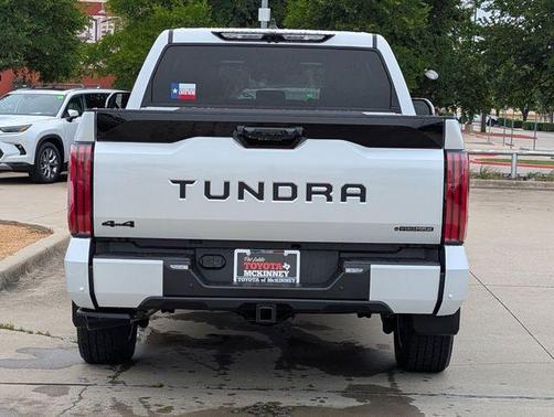 2025 Toyota Tundra Hybrid Platinum