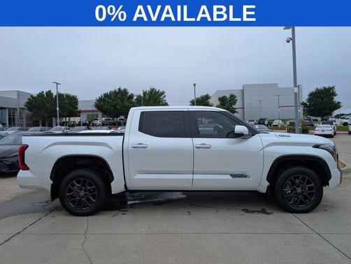 2025 Toyota Tundra Hybrid Platinum