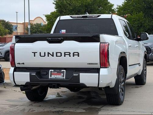 2025 Toyota Tundra Hybrid Platinum
