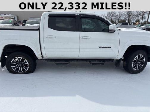 2022 Toyota Tacoma TRD Sport