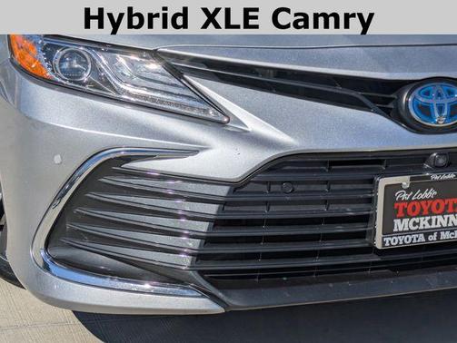 2024 Toyota Camry Hybrid XLE