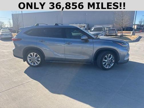 2020 Toyota Highlander Hybrid Limited