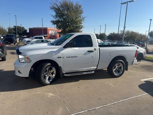2012 RAM 1500 ST