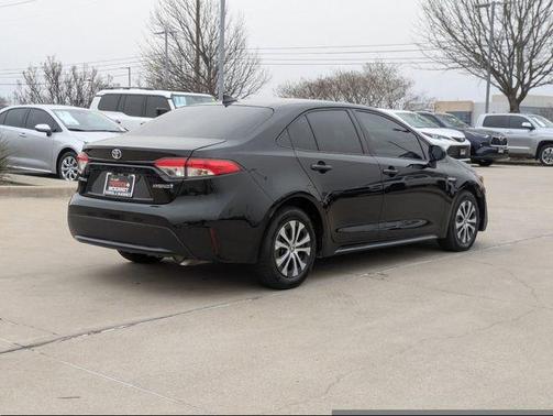 2021 Toyota Corolla Hybrid LE