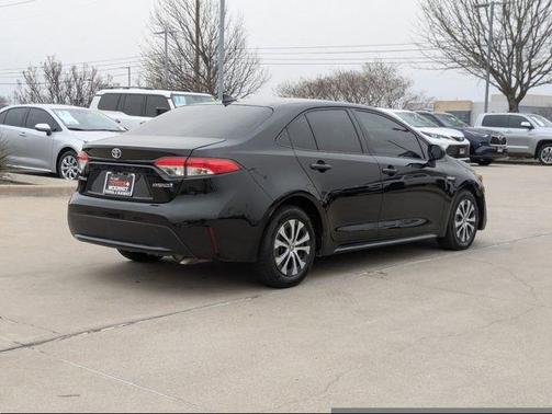 2021 Toyota Corolla Hybrid LE