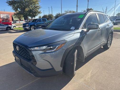 2023 Toyota Corolla Cross LE