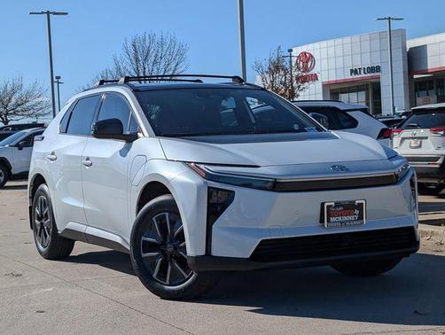 2026 Toyota bZ XLE Plus