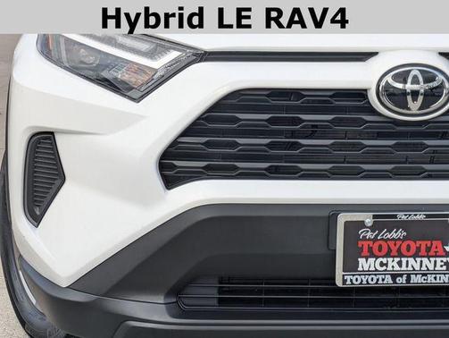 2025 Toyota RAV4 Hybrid SE