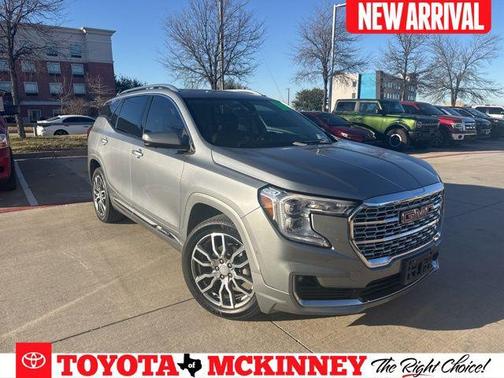 2023 GMC Terrain Denali