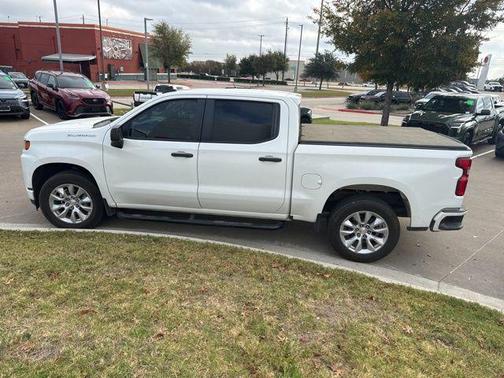 2020 Chevrolet Silverado 1500 Custom