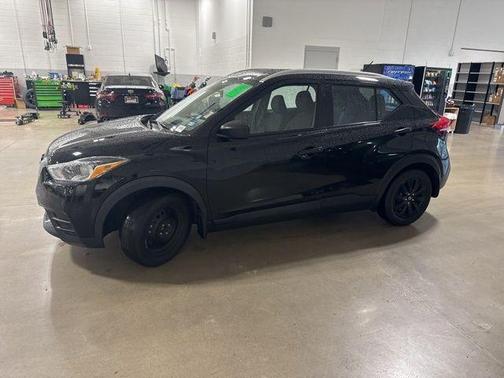 2018 Nissan Kicks S