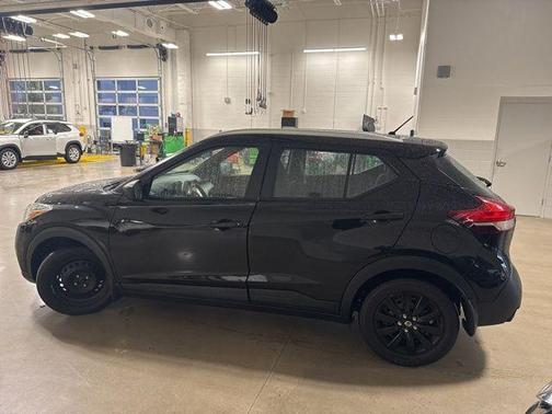 2018 Nissan Kicks S