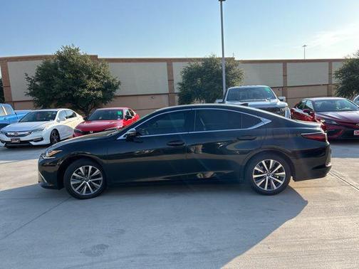 2021 Lexus ES 350 Base