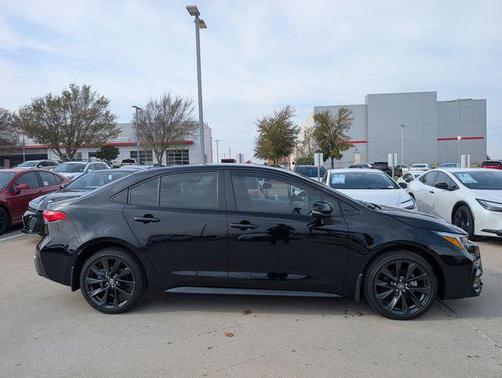 2026 Toyota Corolla Hybrid SE