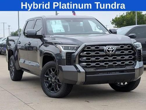 2025 Toyota Tundra Hybrid Platinum