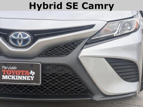 2020 Toyota Camry Hybrid SE