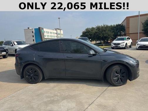 2024 Tesla Model Y Long Range Dual Motor All-Wheel Drive