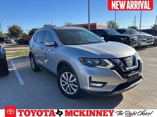 2017 Nissan Rogue SV
