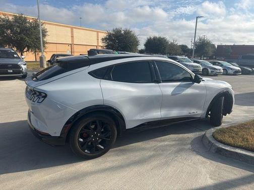 2021 Ford Mustang Mach-E Premium