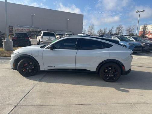 2021 Ford Mustang Mach-E Premium