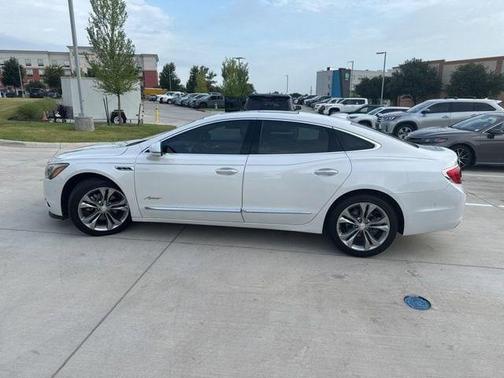 2019 Buick LaCrosse Avenir