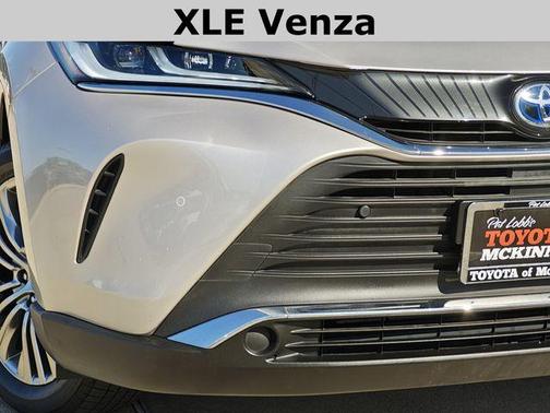 2022 Toyota Venza XLE