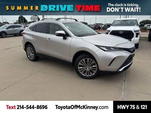 2022 Toyota Venza XLE