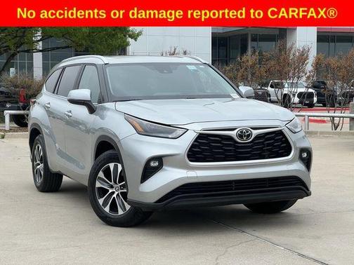 2024 Toyota Highlander XLE