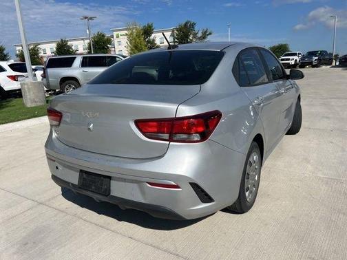 2022 Kia Rio LX