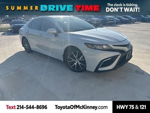 2024 Toyota Camry SE