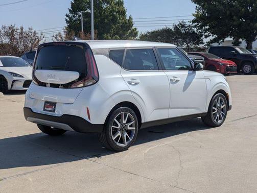 2024 Kia Soul EX