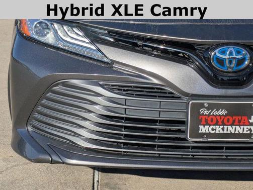 2020 Toyota Camry Hybrid XLE