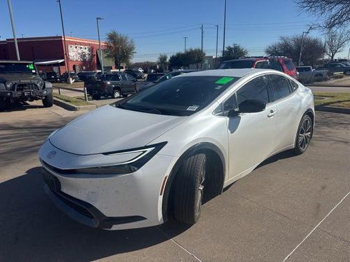 2024 Toyota Prius XLE