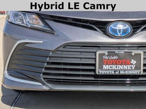 2021 Toyota Camry Hybrid LE