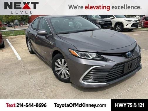 2021 Toyota Camry Hybrid LE