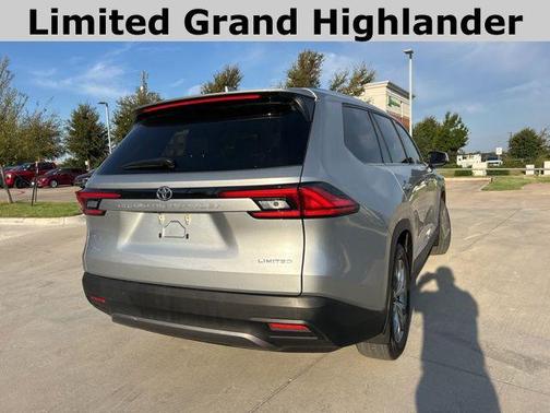 2024 Toyota Grand Highlander Limited