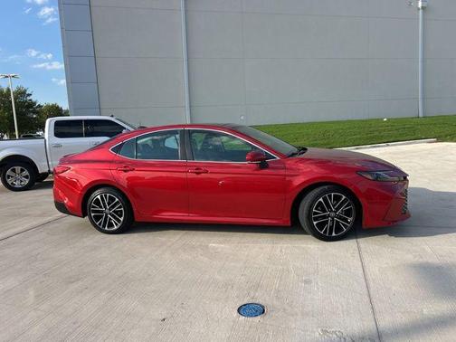 2025 Toyota Camry XLE