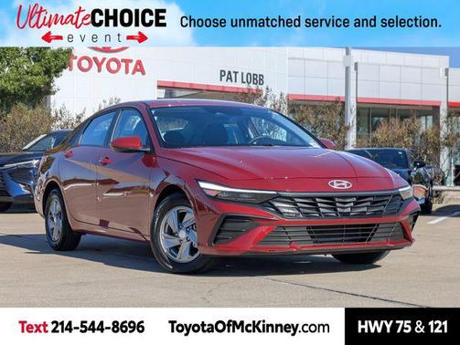 2025 Hyundai ELANTRA SE