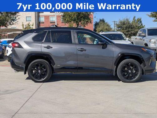 2024 Toyota RAV4 Hybrid SE