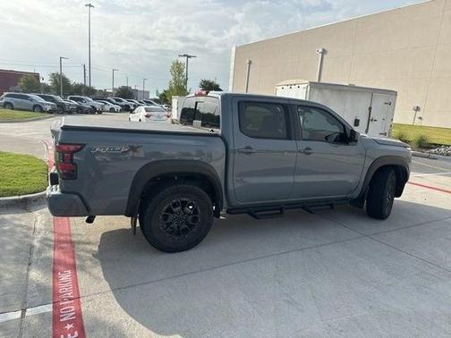 2023 Nissan Frontier PRO-X