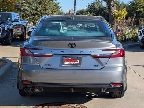 2026 Toyota Camry SE