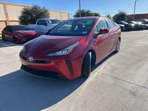 2022 Toyota Prius LE