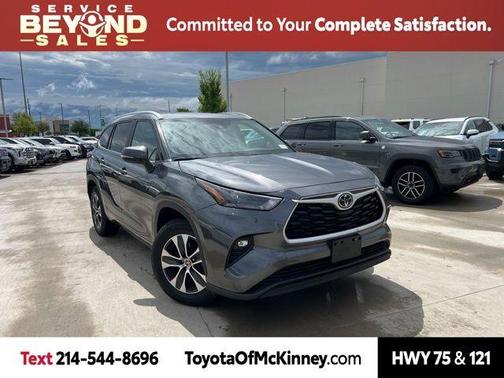 2023 Toyota Highlander XLE