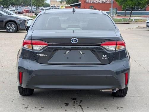 2025 Toyota Corolla Hybrid LE