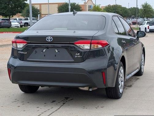 2025 Toyota Corolla Hybrid LE